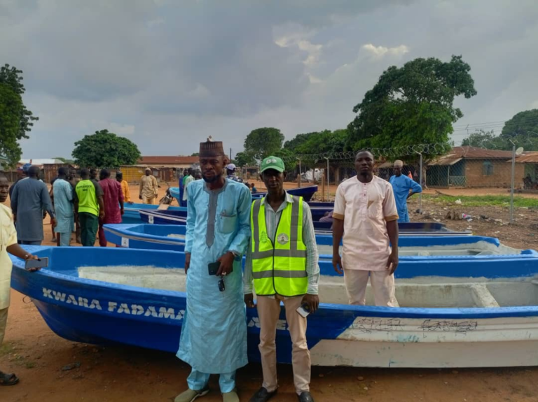 kwara-boats.png